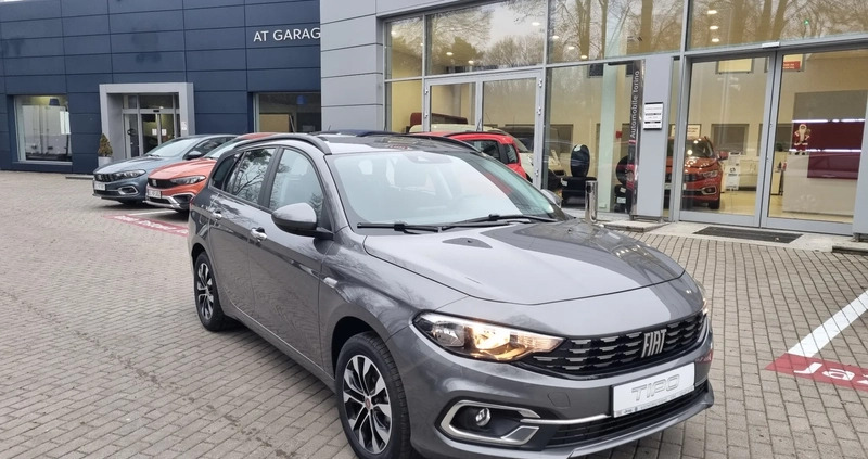 Fiat Tipo cena 81000 przebieg: 1, rok produkcji 2022 z Rogoźno małe 16